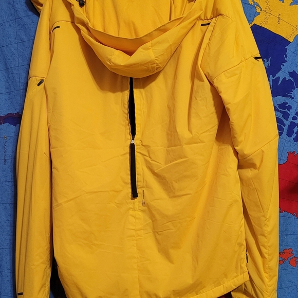 Men's Nike Run Division Yellow Hooded Running Jacket CU7889-743 Size Small - Picture 9 of 11